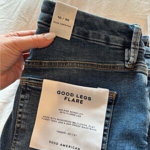 NWT Good American Good Legs Flare Jean Size 10